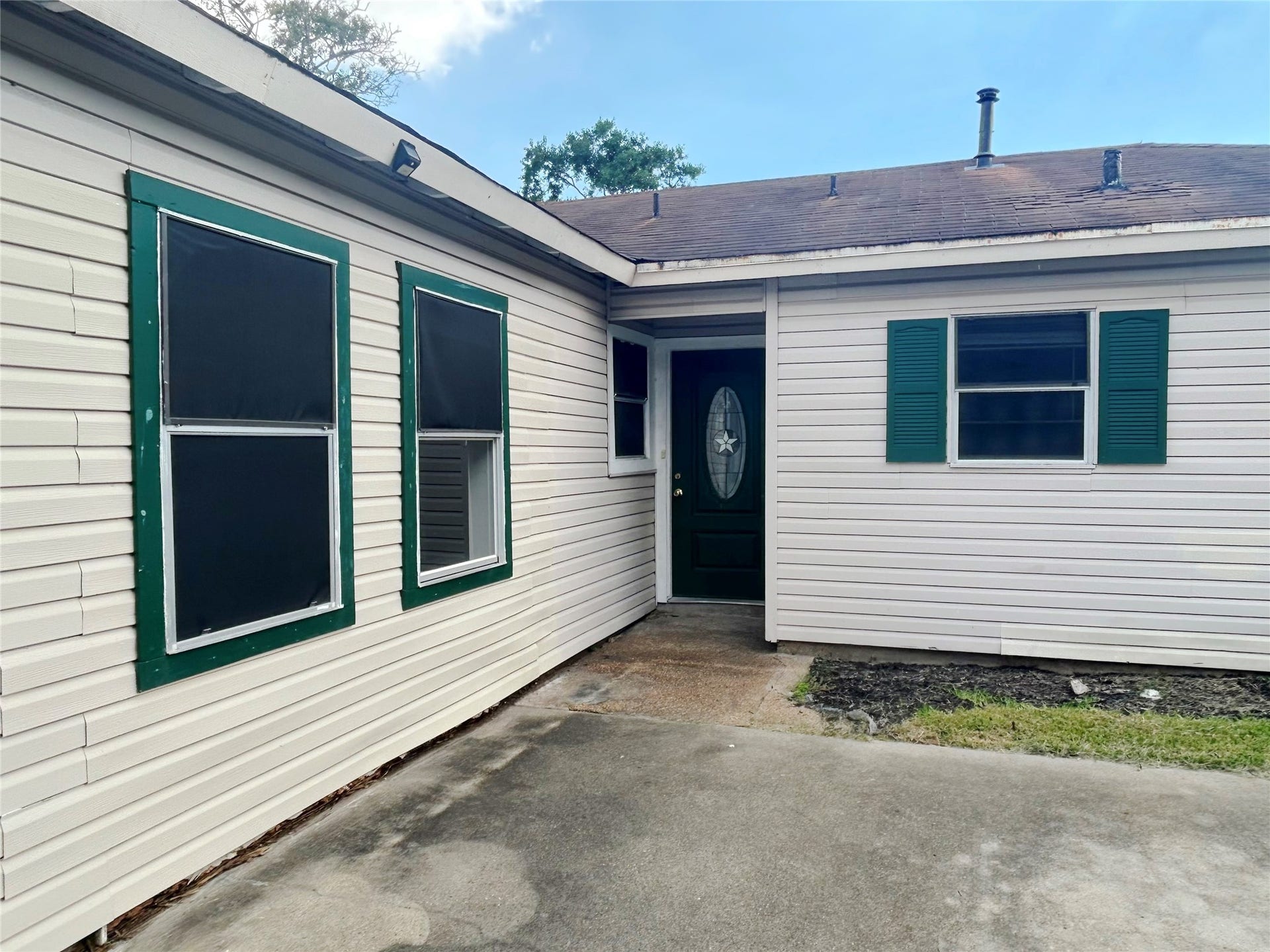 2918 3rd Avenue N, Texas City, TX 77590 2918 3rd Avenue N, Texas City, TX 77590