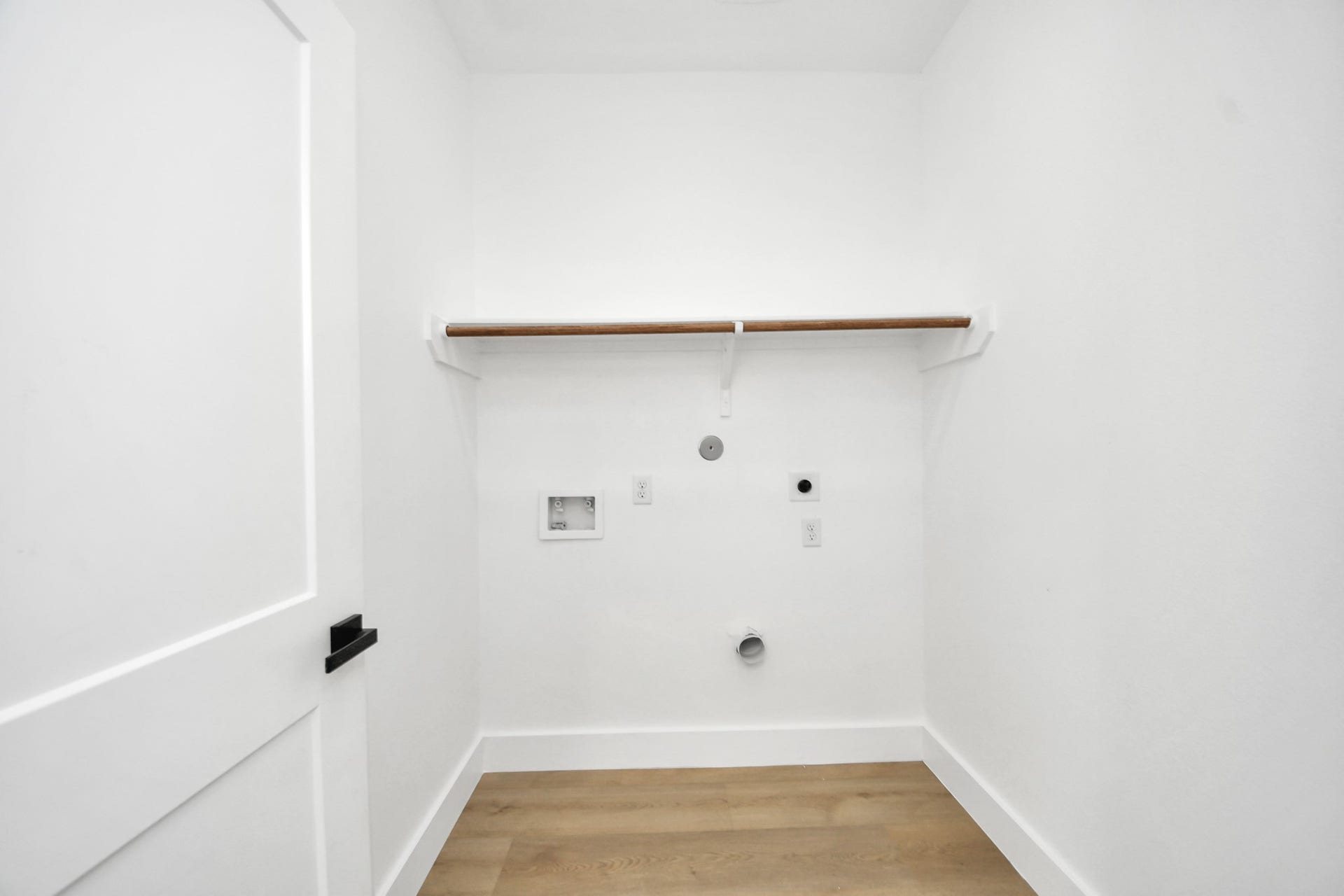 8235 Canyon Street, Houston, TX 77051 8235 Canyon Street, Houston, TX 77051