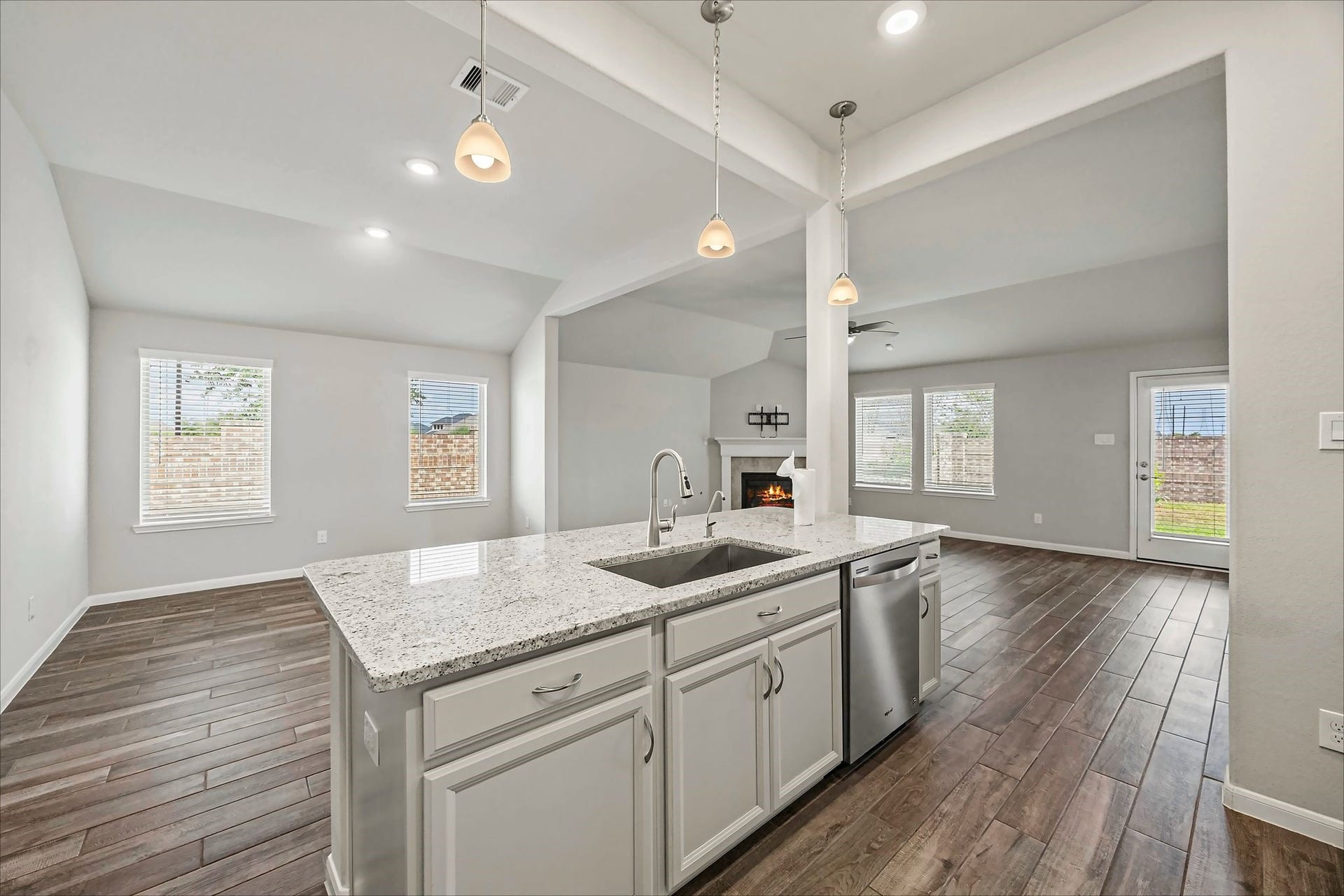 20022 Roan Ardennes Lane, Tomball, TX 77377 20022 Roan Ardennes Lane, Tomball, TX 77377