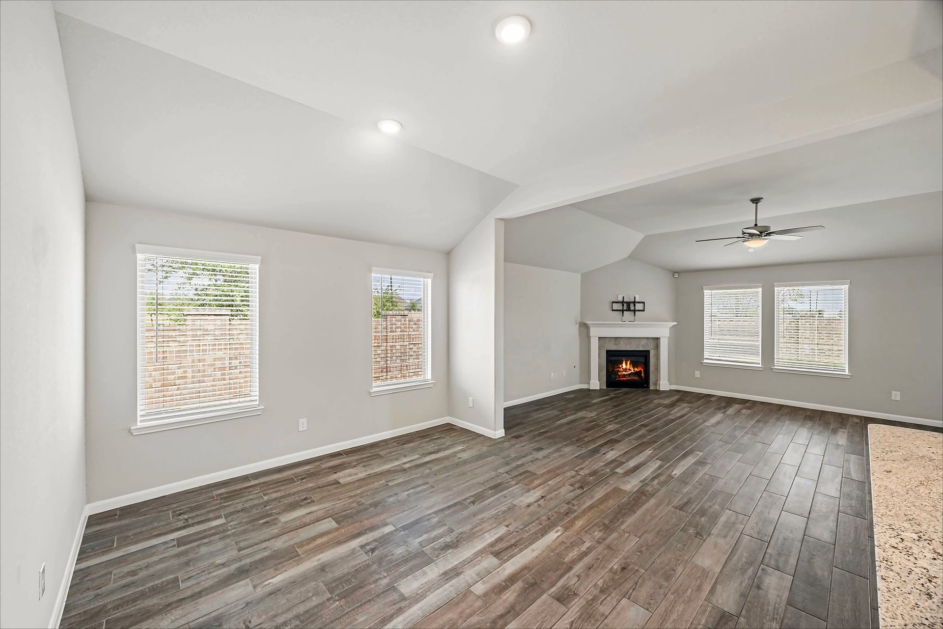 20022 Roan Ardennes Lane, Tomball, TX 77377 20022 Roan Ardennes Lane, Tomball, TX 77377