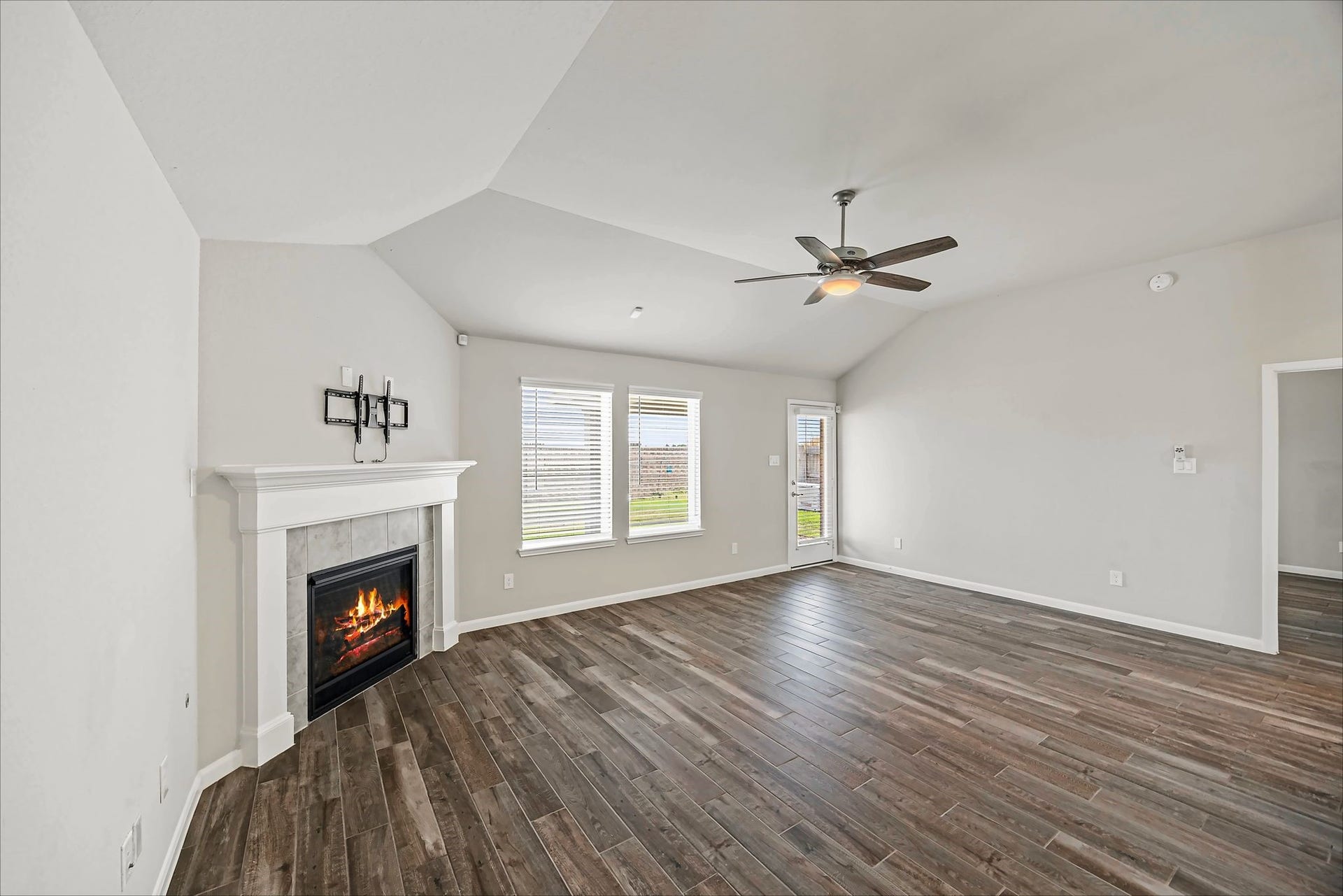 20022 Roan Ardennes Lane, Tomball, TX 77377 20022 Roan Ardennes Lane, Tomball, TX 77377