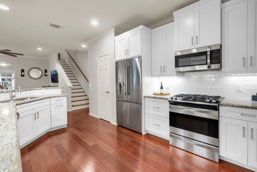 Property photo for 3 Darlinghurst Drive, Conroe, TX