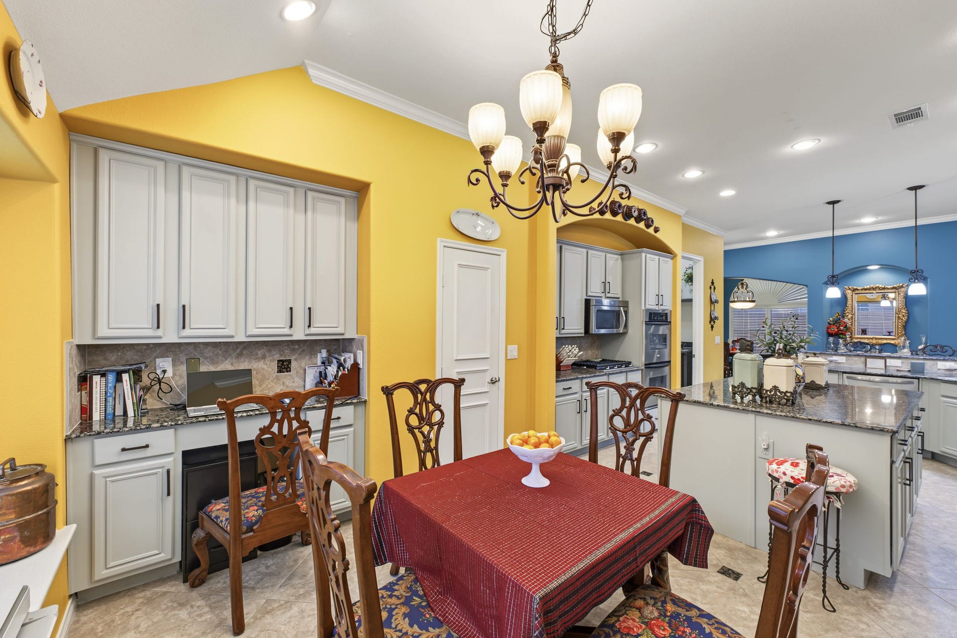 15206 Scenic Forest Drive, Conroe, TX 77384 15206 Scenic Forest Drive, Conroe, TX 77384