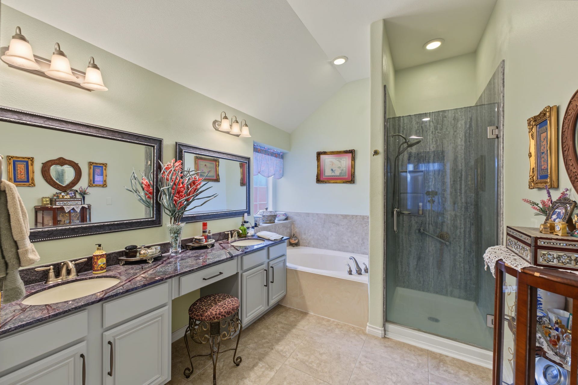 15206 Scenic Forest Drive, Conroe, TX 77384 15206 Scenic Forest Drive, Conroe, TX 77384