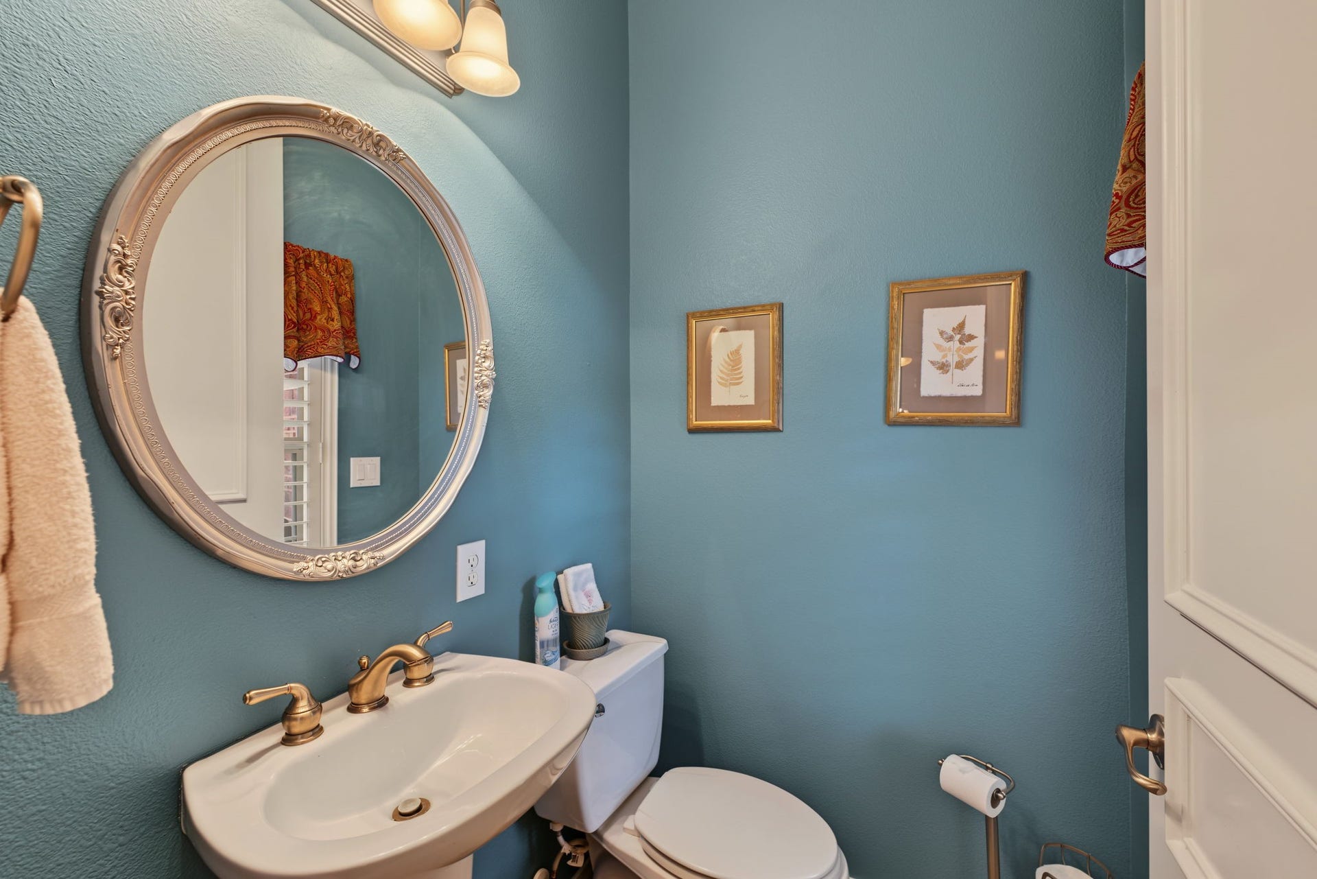 15206 Scenic Forest Drive, Conroe, TX 77384 15206 Scenic Forest Drive, Conroe, TX 77384