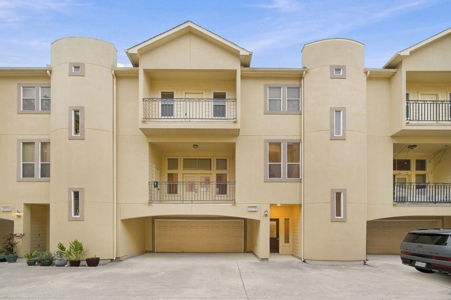 Property photo for 1333 W 21st Street, #B, Houston, TX