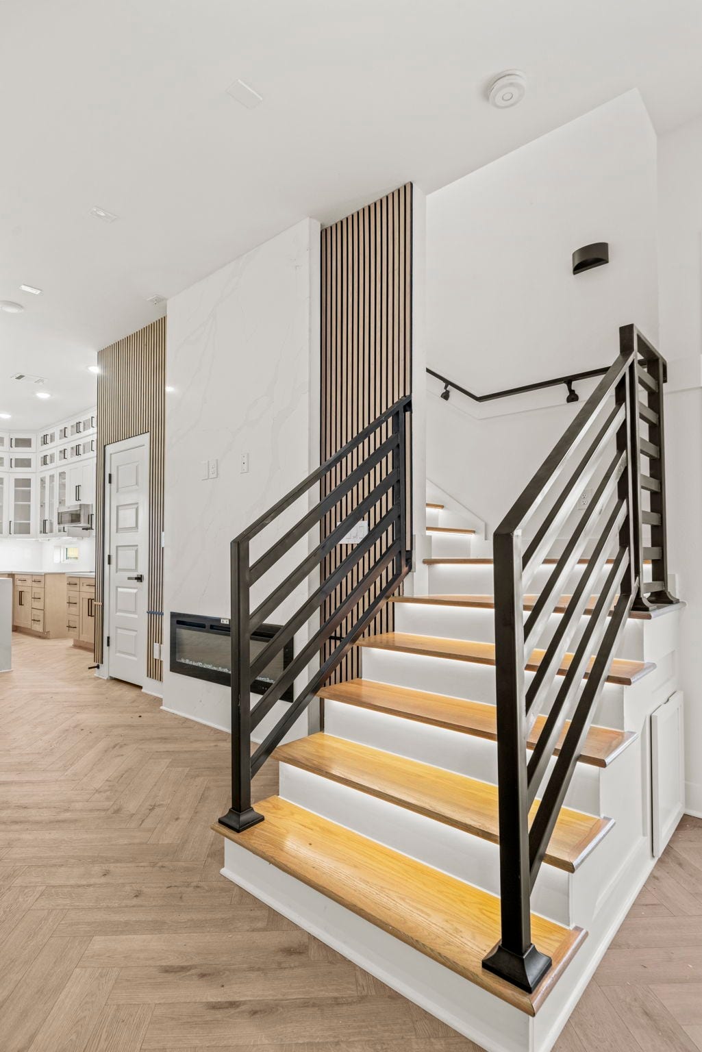 5109 Higgins Street, #ABCD, Houston, TX 77033 5109 Higgins