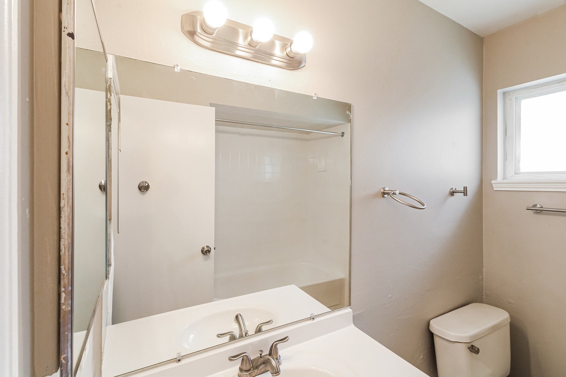 2811 E Birchdale Drive, Missouri City, TX 77489