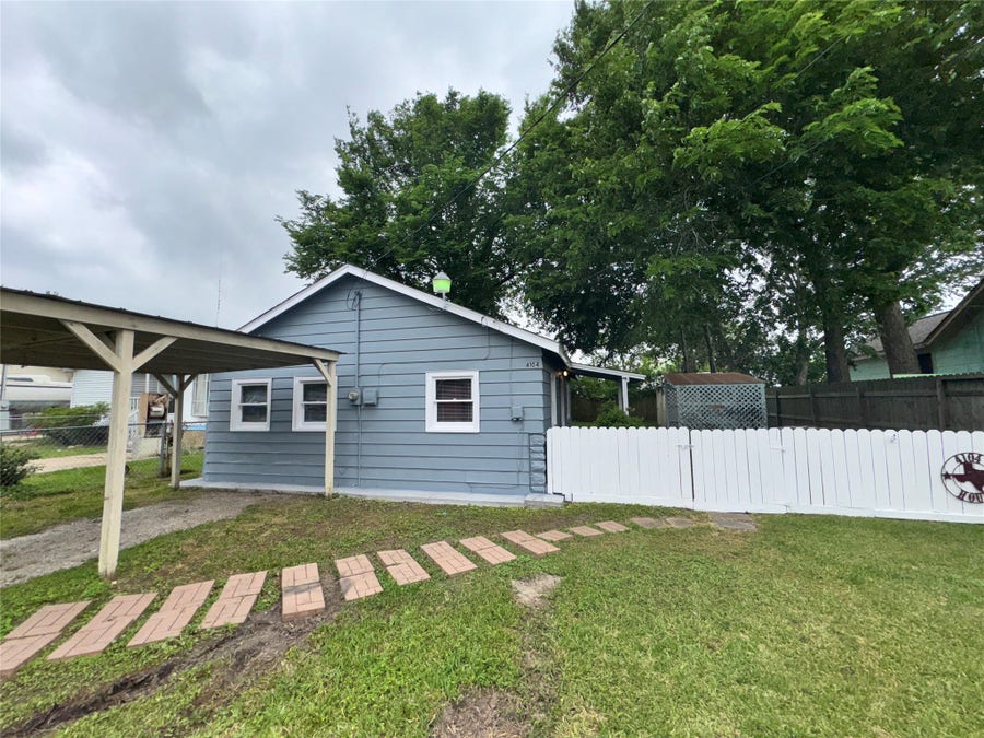 Property photo for 4104 Houx Street, Bacliff, TX