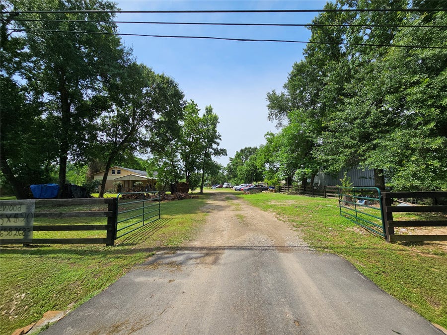 Property photo for 7225 Root Road, Spring, TX