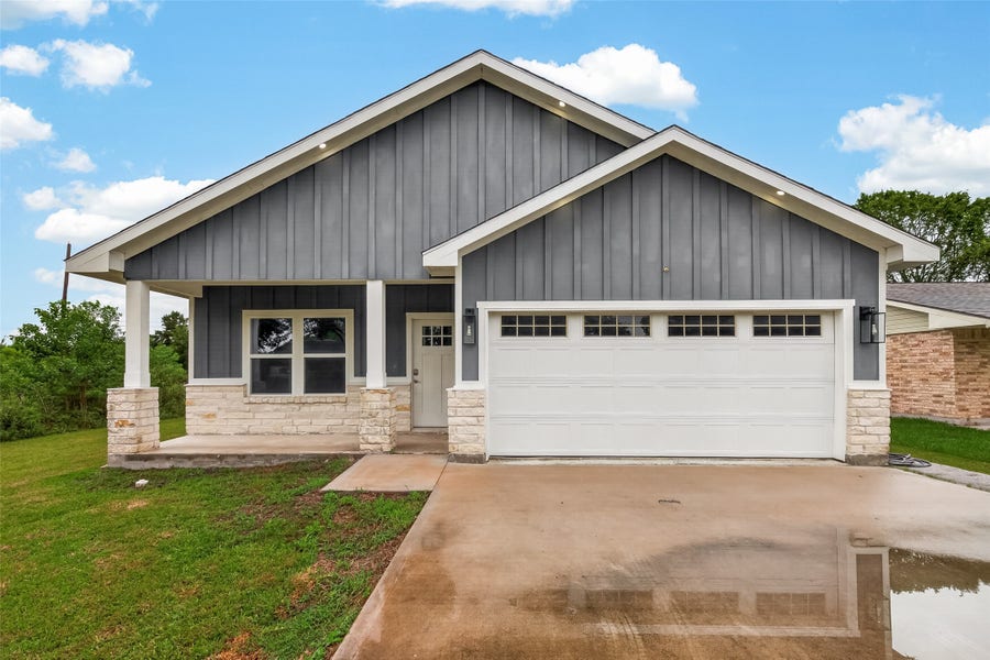 Property photo for 1343 Alpha Lane, Crosby, TX