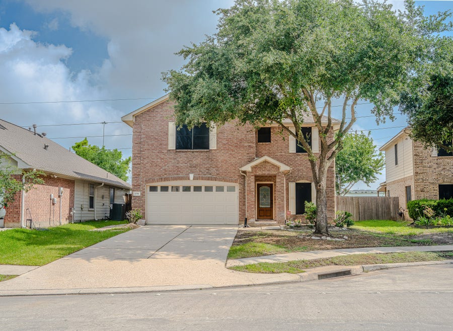 Property photo for 6506 Turrett Point Lane, Houston, TX