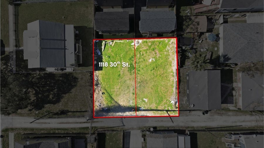 Property photo for 1118 30th St, Galveston, TX