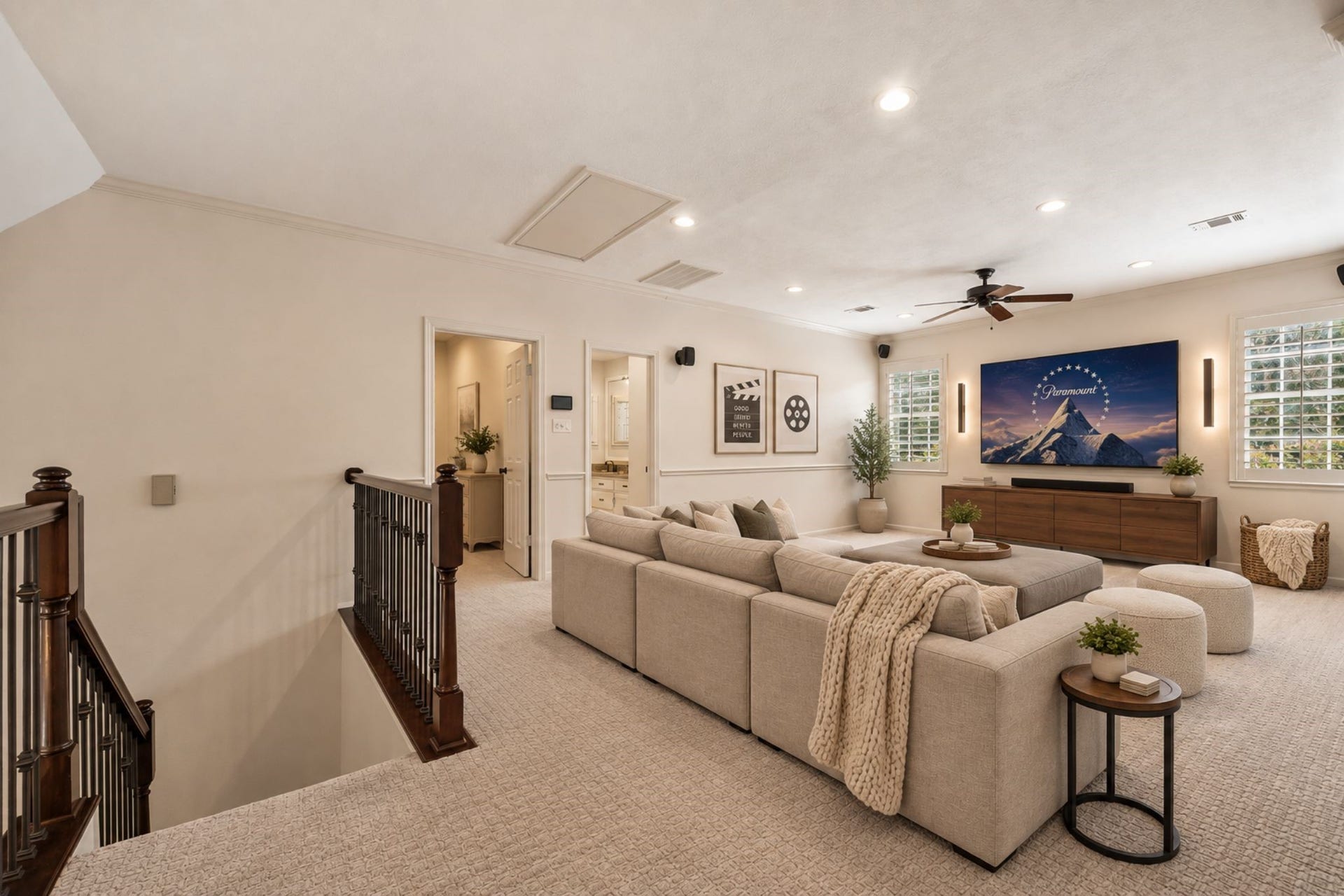 30 SAINT SIMONS COURT, Sugar Land, TX 77479 THE OVERSIZED UPSTAIRS GAME ROOM FEATURES RECESSED LIGHTING, BUILT-IN SPEAKERS, PLANTATION SHUTTERS, AND PLENTY OF FLEXIBLE SPACE. **Virtually Staged.