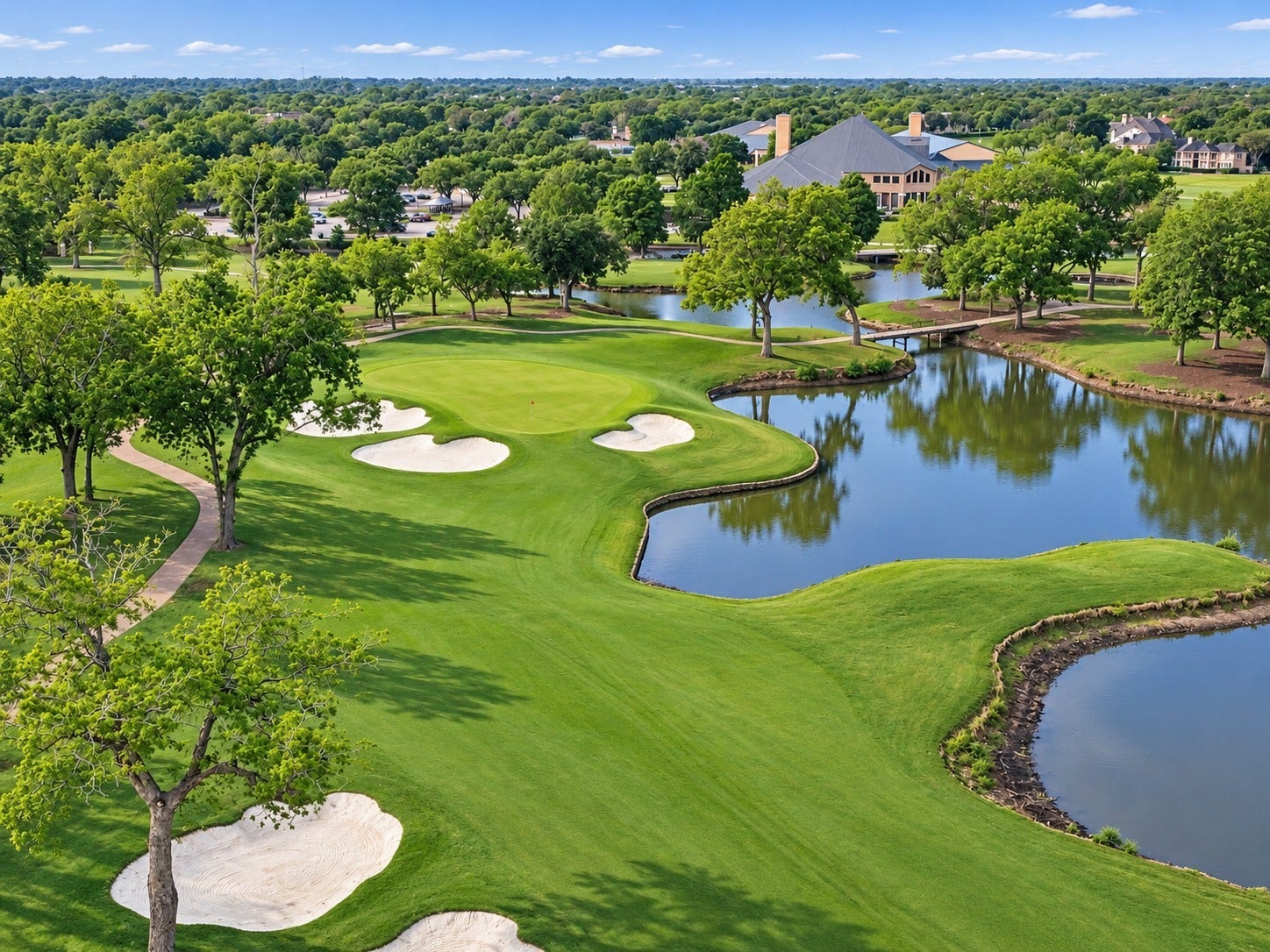 30 SAINT SIMONS COURT, Sugar Land, TX 77479 LOCATED WITHIN TPC HOUSTON GOLF COURSE COMMUNITY!