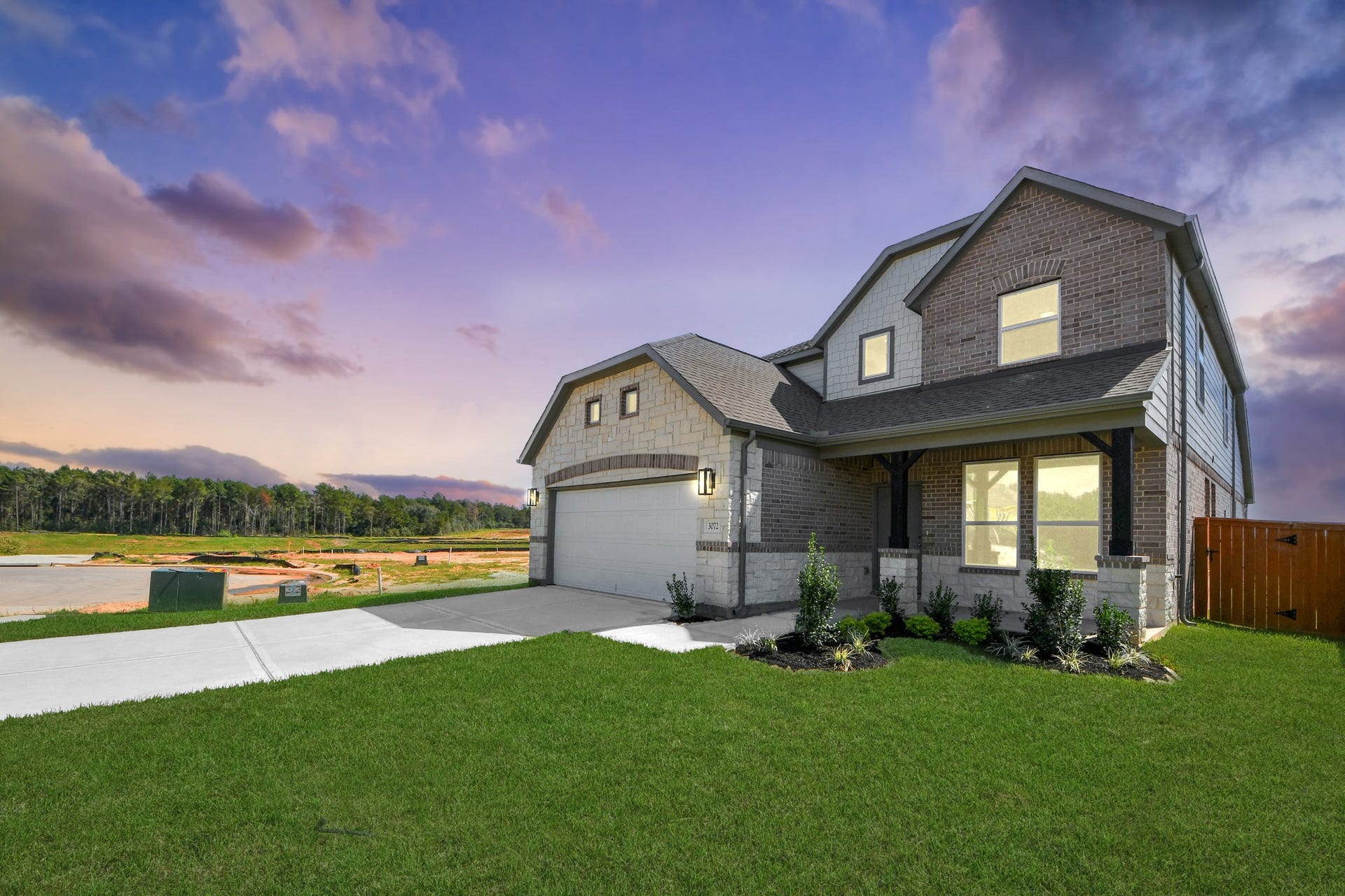 3072 Spoolwood Trail, Magnolia, TX 77355 Welcome home to 3072 Spoolwood Trail.