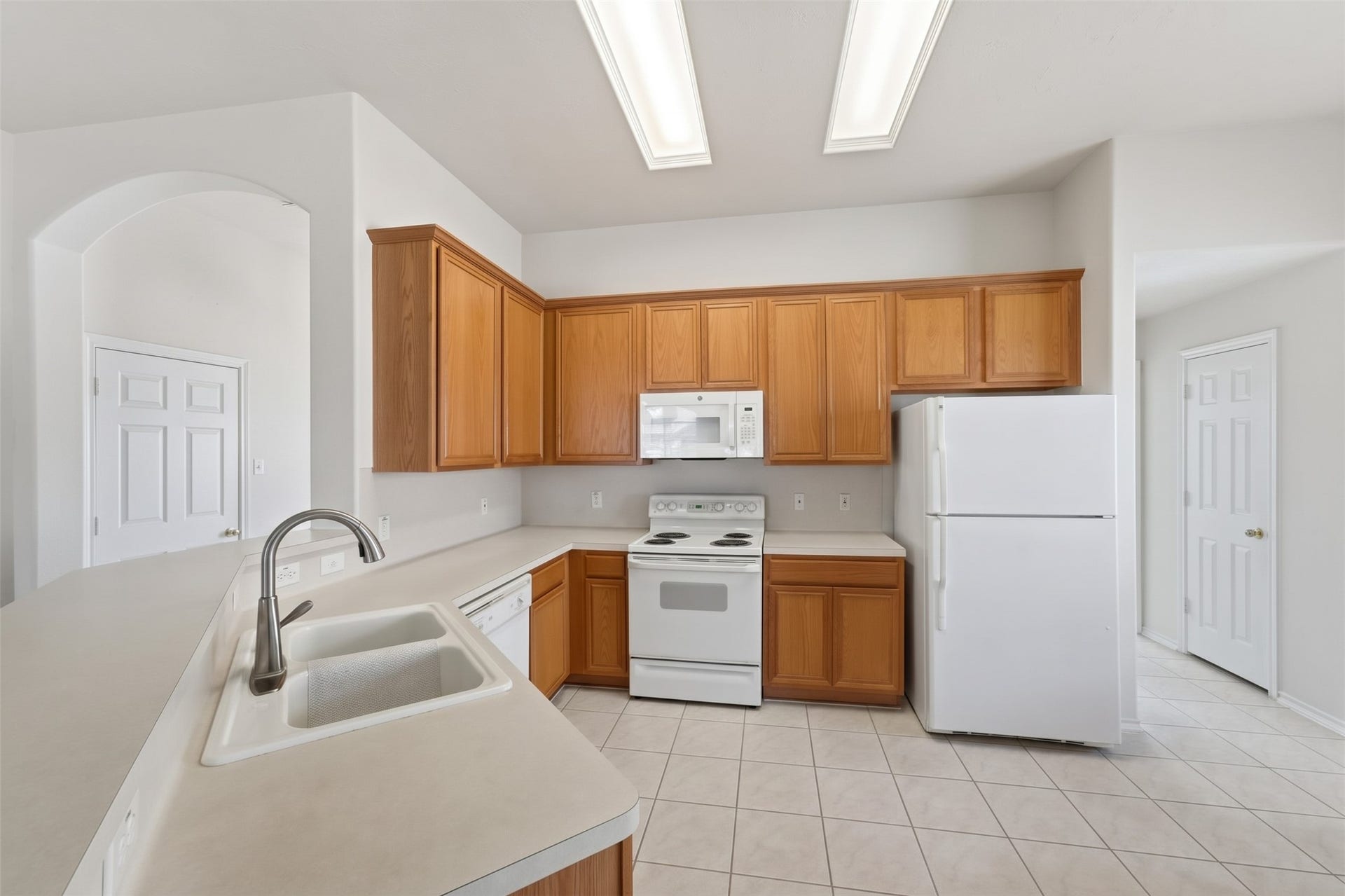 2426 Floral Ridge Drive, Spring, TX 77388 2426 Floral Ridge Drive, Spring, TX 77388