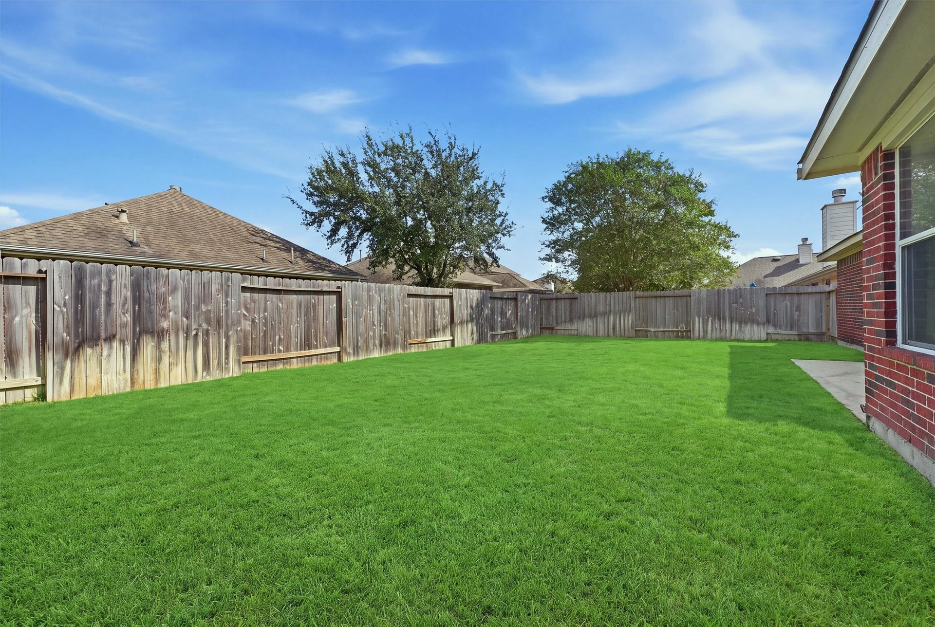 2426 Floral Ridge Drive, Spring, TX 77388 2426 Floral Ridge Drive, Spring, TX 77388