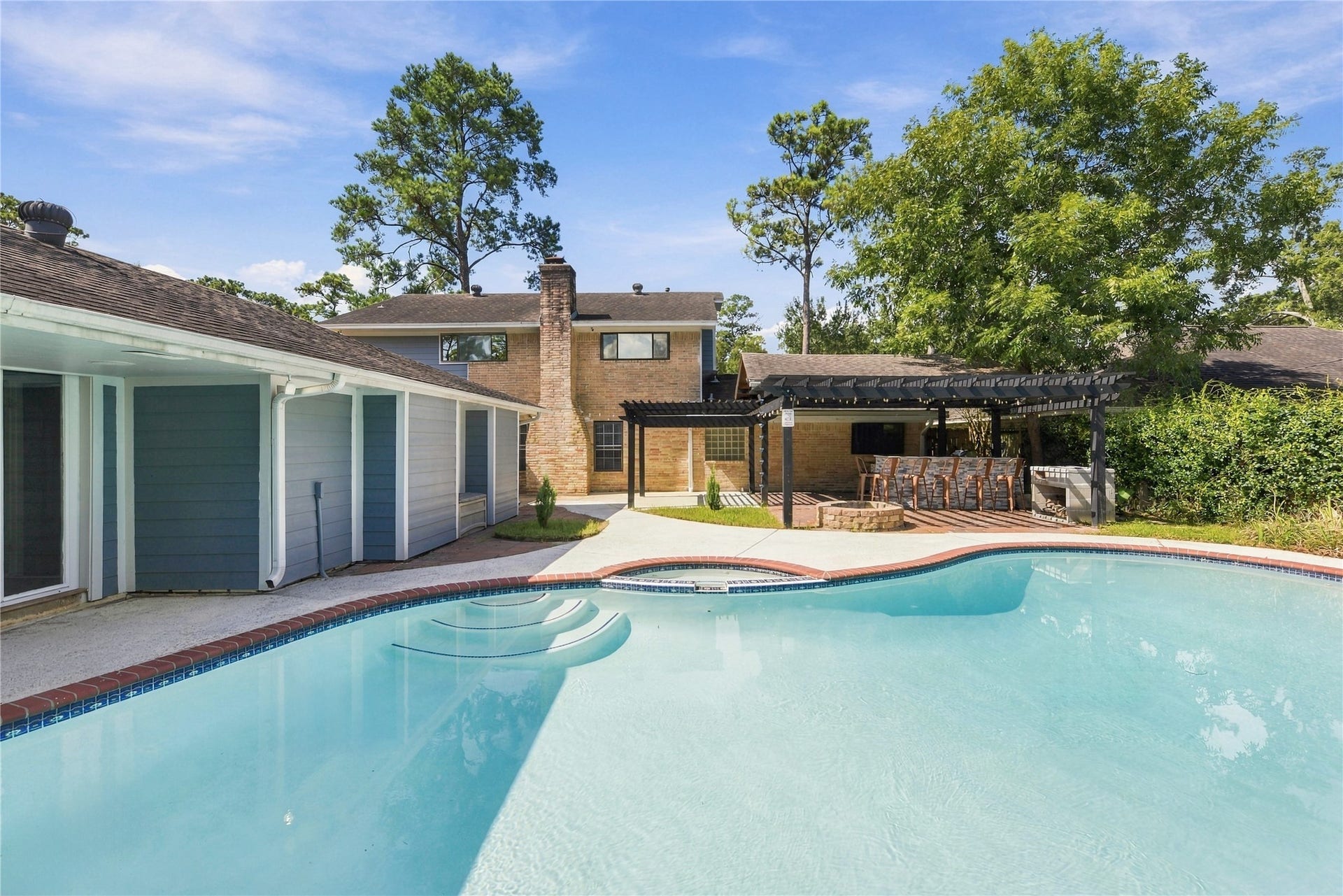 2711 WILLIAMSBURG DRIVE, Dickinson, TX 77539 2711 WILLIAMSBURG DRIVE, Dickinson, TX 77539