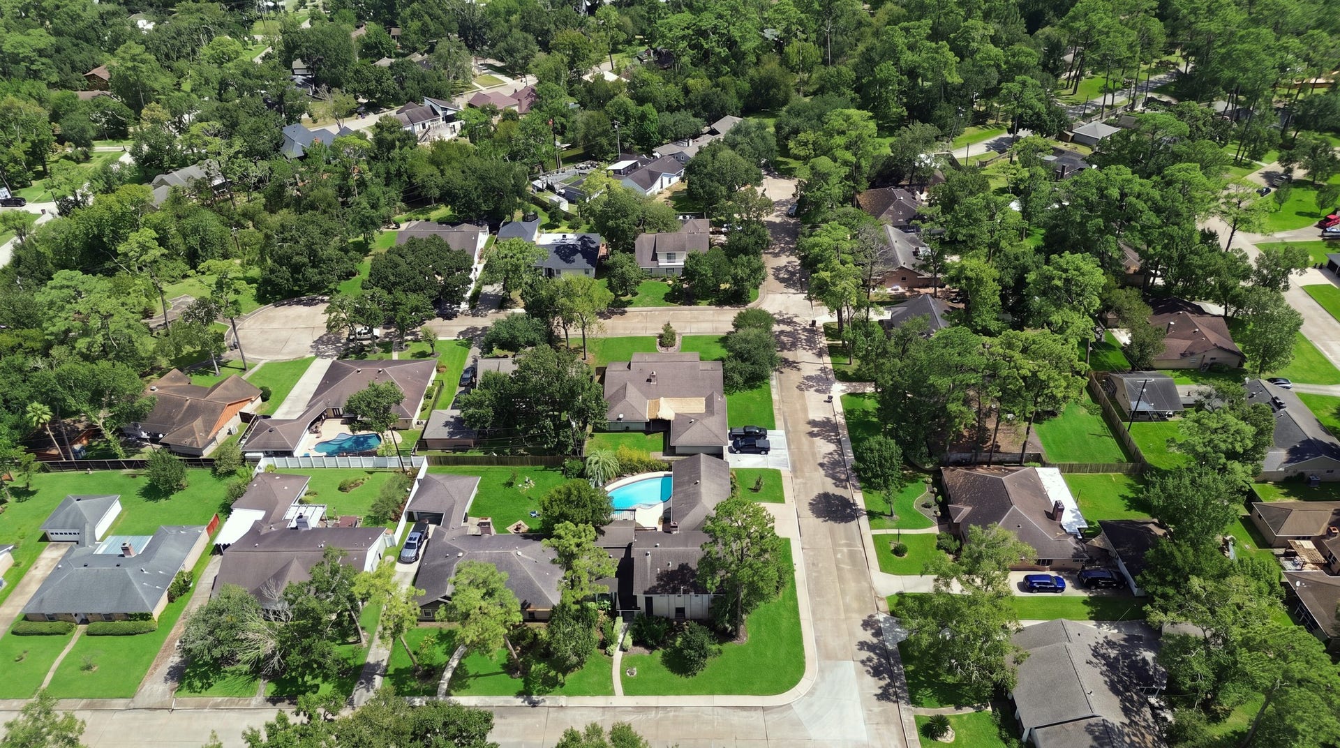 2711 WILLIAMSBURG DRIVE, Dickinson, TX 77539 2711 WILLIAMSBURG DRIVE, Dickinson, TX 77539