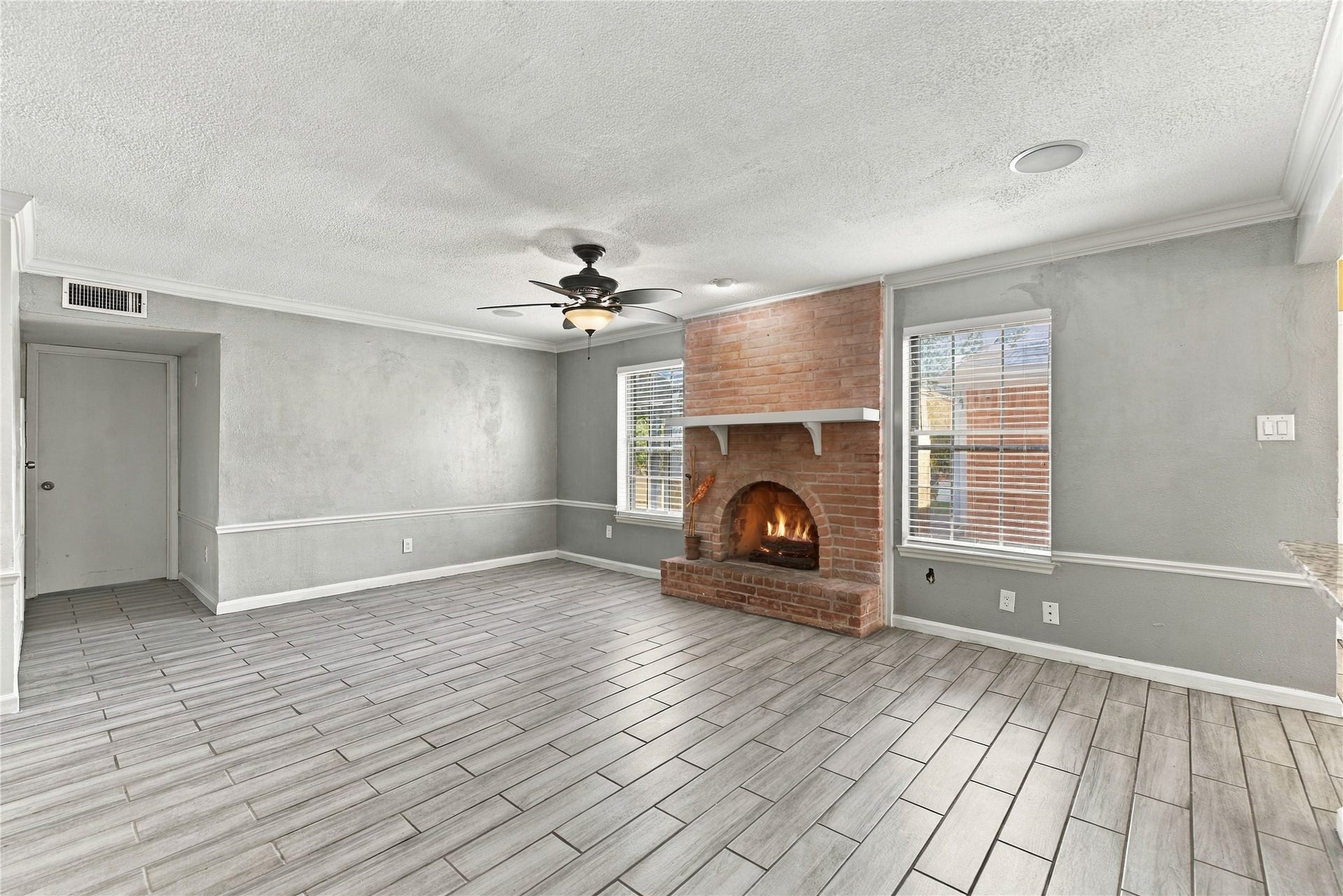 2711 WILLIAMSBURG DRIVE, Dickinson, TX 77539 2711 WILLIAMSBURG DRIVE, Dickinson, TX 77539