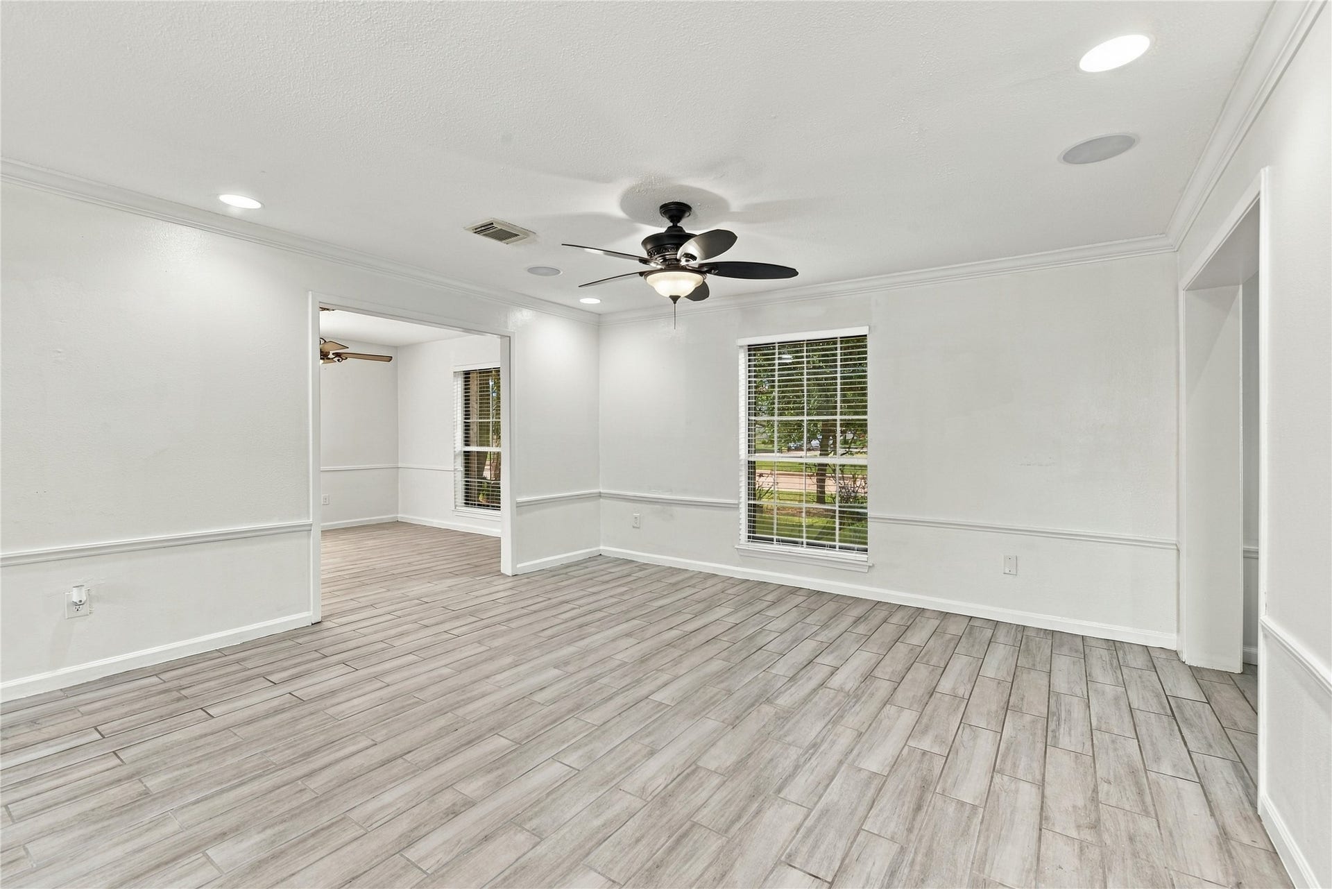 2711 WILLIAMSBURG DRIVE, Dickinson, TX 77539 2711 WILLIAMSBURG DRIVE, Dickinson, TX 77539
