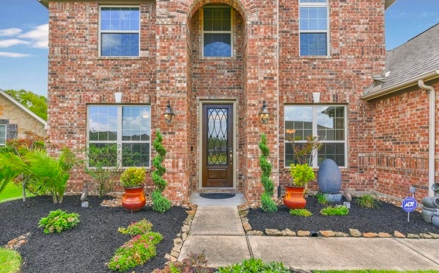 Property photo for 2809 Shawood Lane, Pearland, TX