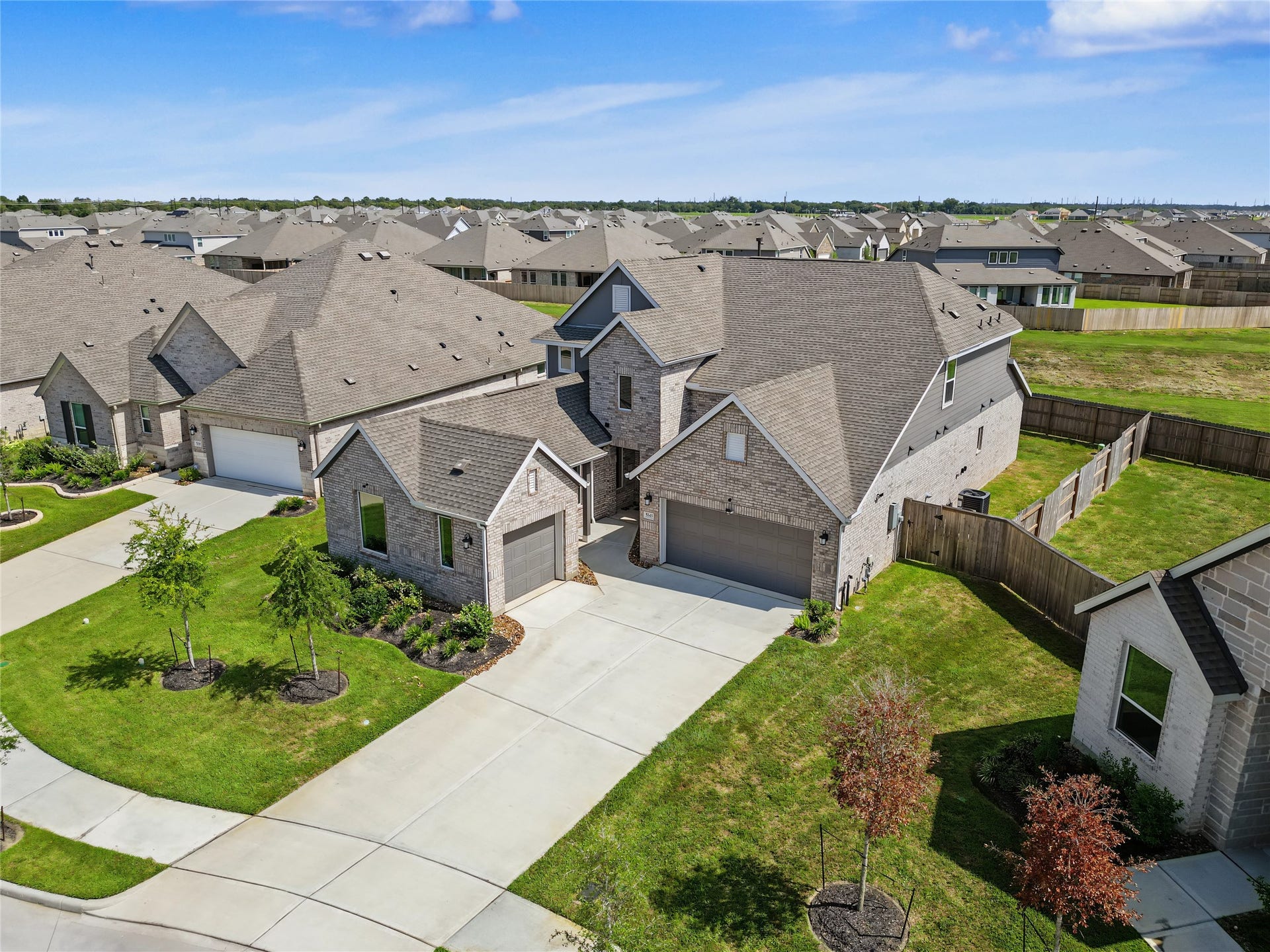 5343 Pompano Loop, Baytown, TX 77521