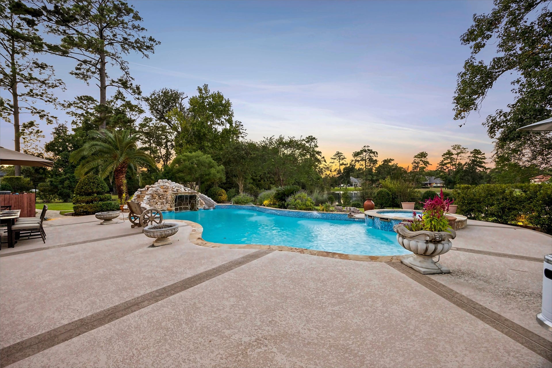 7806 Bent Green Lane, Spring, TX 77389 7806 Bent Green Lane, Spring, TX 77389