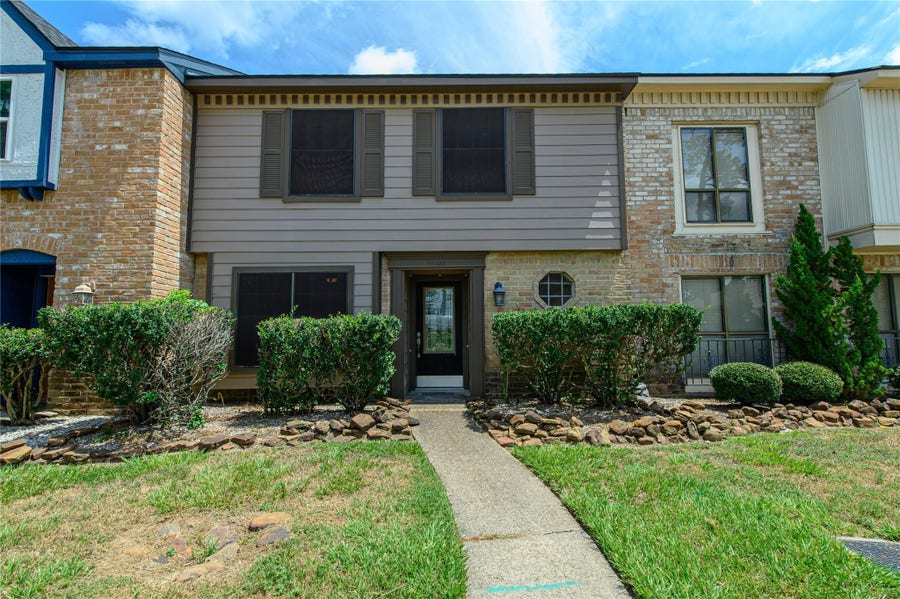 Property photo for 20339 Fieldtree Drive, Humble, TX