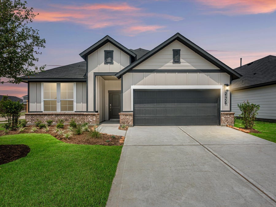 Property photo for 21726 Redwood Bluff Trail, Cypress, TX
