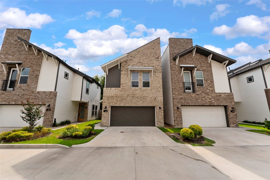 Property photo for 5828 Francis Oak Place, Houston, TX
