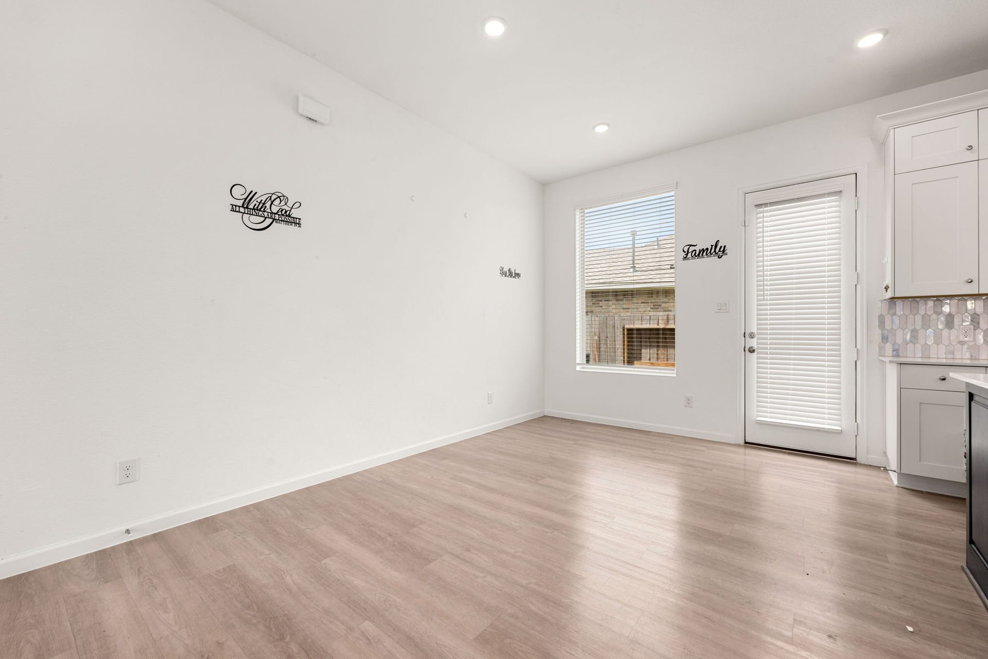 3024 Andiamo Lane, Katy, TX 77493 3024 Andiamo Lane, Katy, TX 77493
