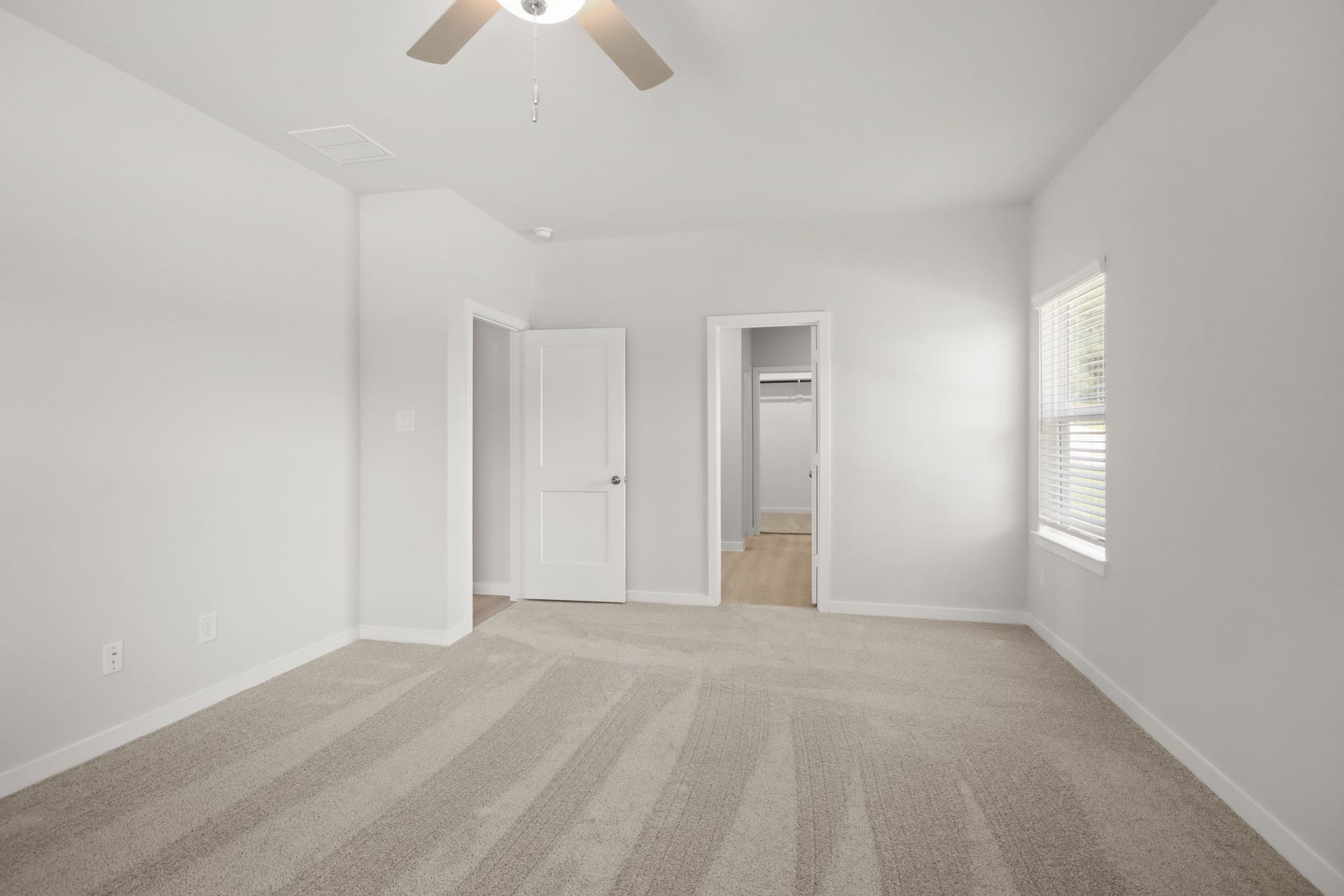 505 Pinot Noir Drive, Alvin, TX 77511 representative photo