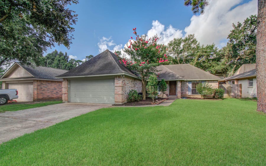 Property photo for 16035 Hollow Rock Drive, Houston, TX