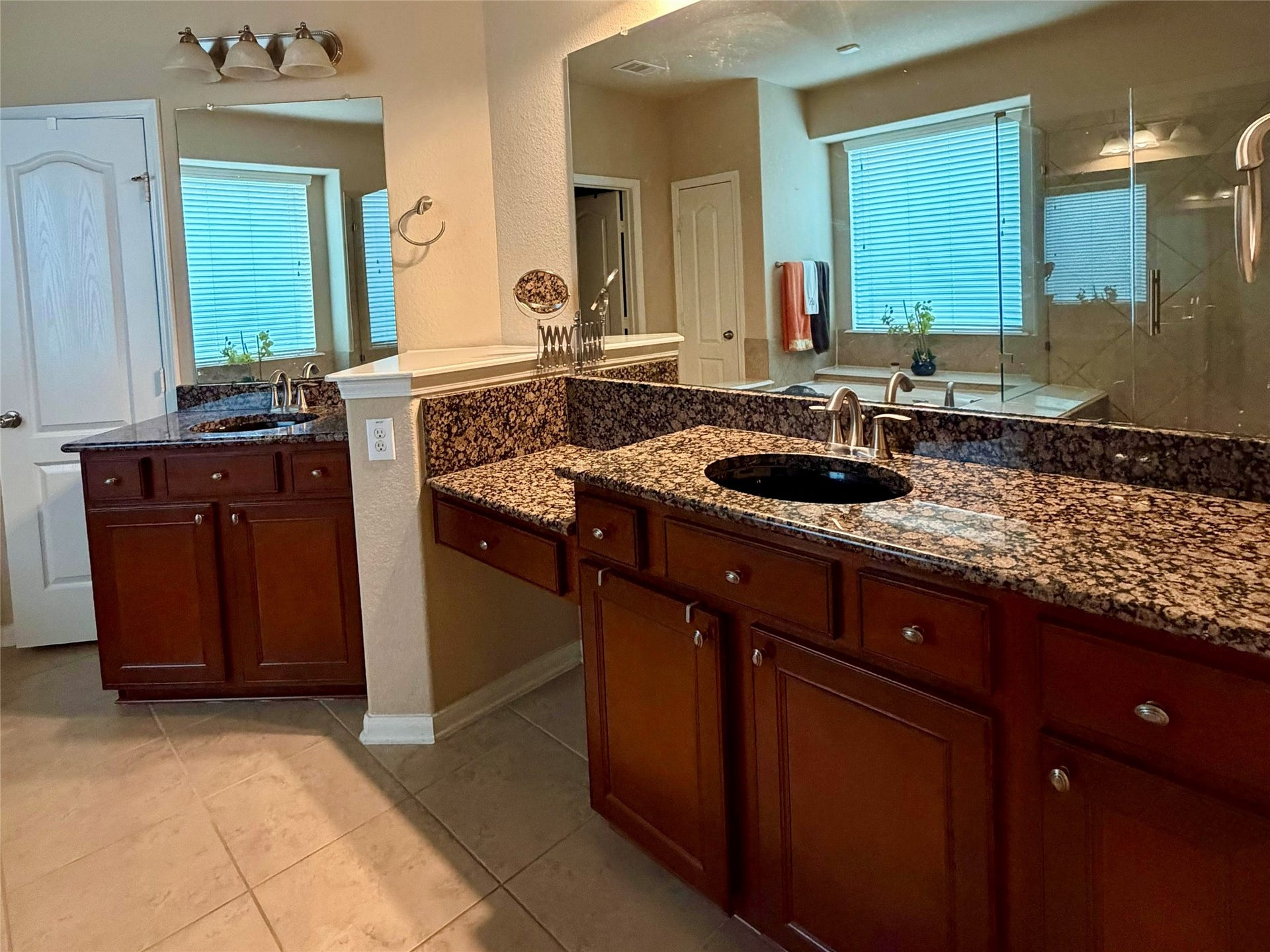 6846 Fitzgerald Court, Sugar Land, TX 77479 6846 Fitzgerald Court, Sugar Land, TX 77479