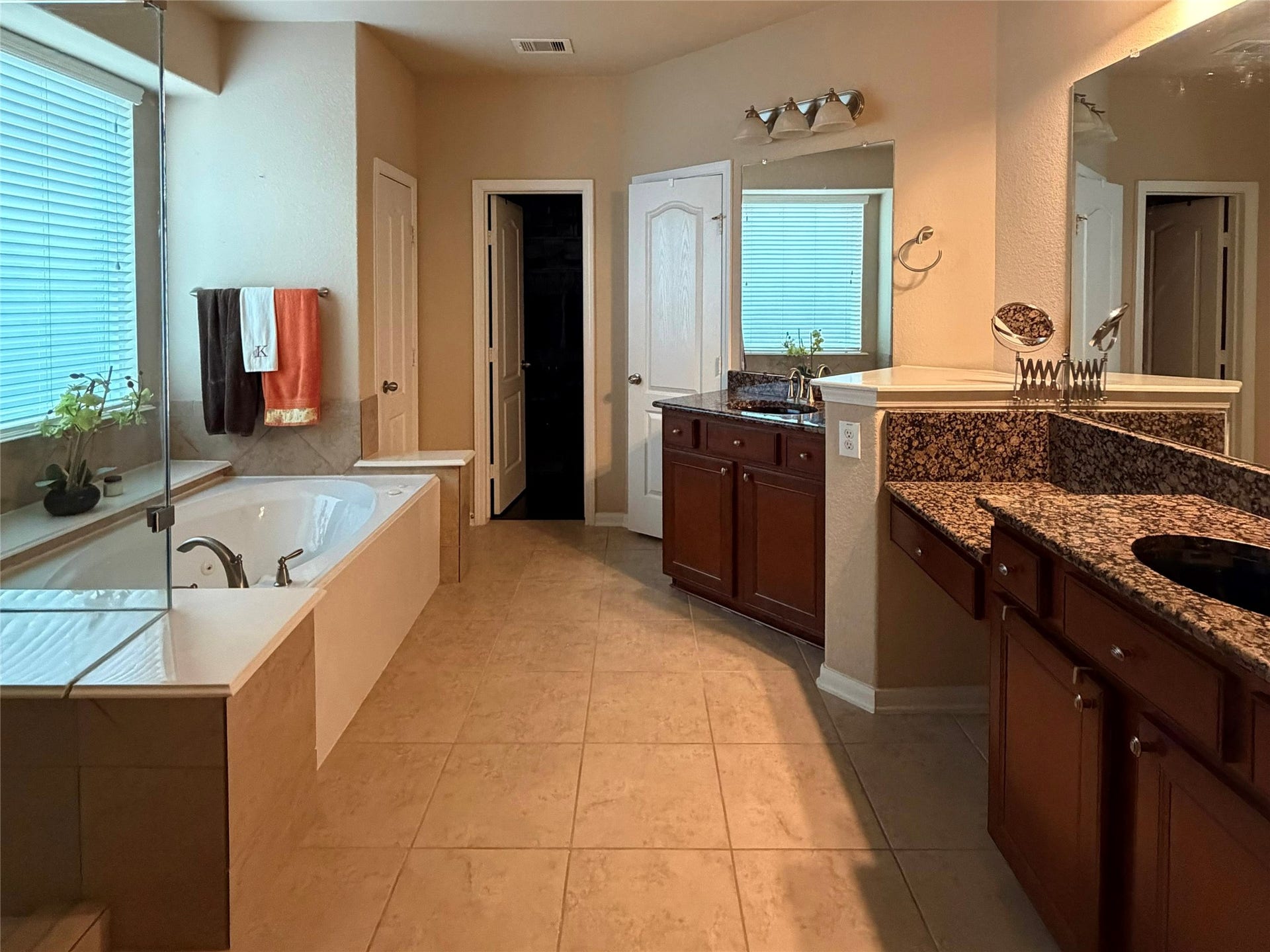 6846 Fitzgerald Court, Sugar Land, TX 77479 6846 Fitzgerald Court, Sugar Land, TX 77479