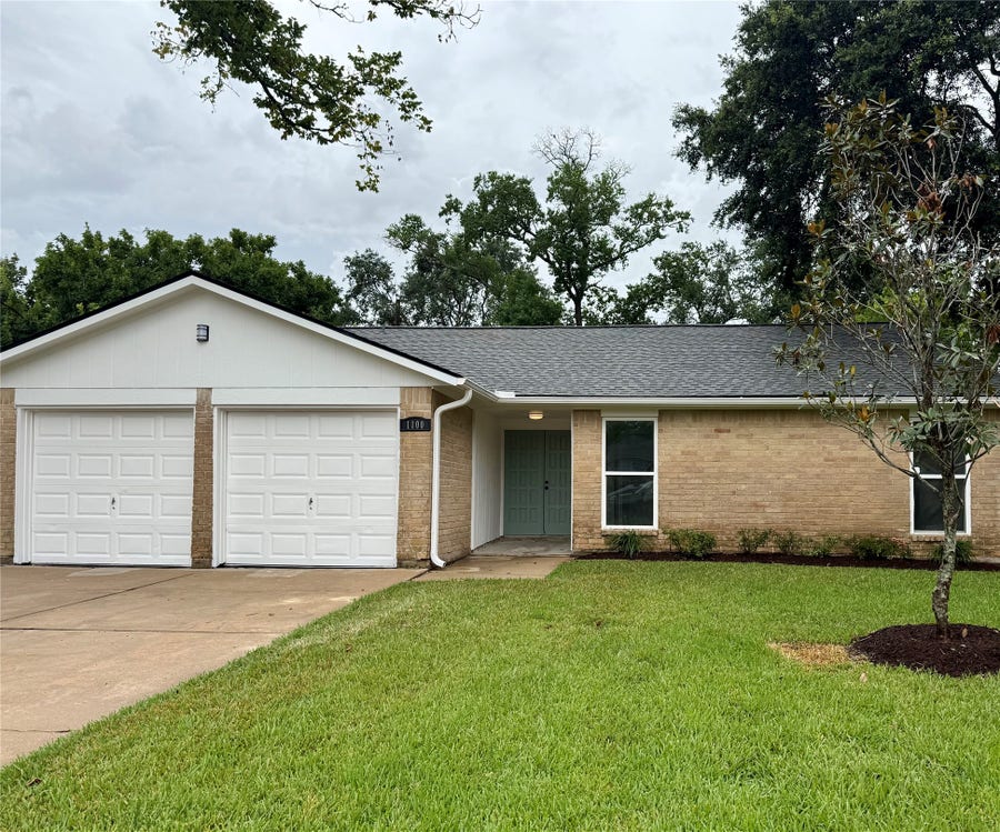 Property photo for 1100 N Heron Drive, Seabrook, TX