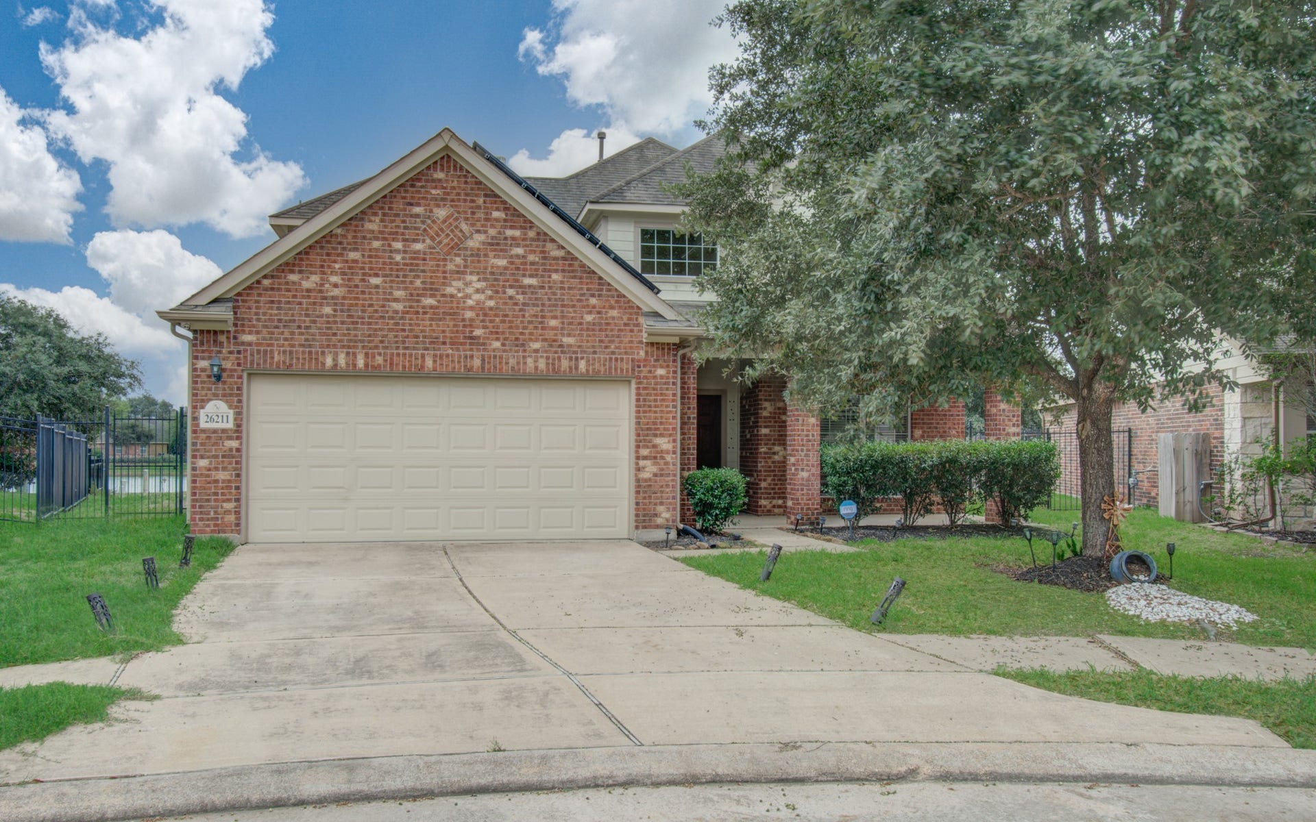 26211 Crystal Cove Lane, Richmond, TX 77406