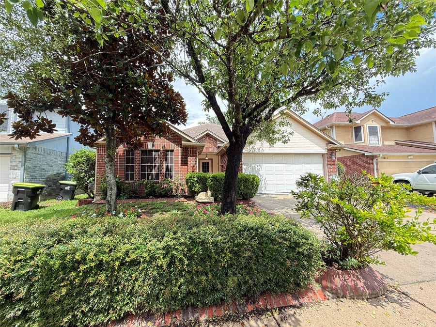 Property photo for 13806 Cantwell Drive, Houston, TX
