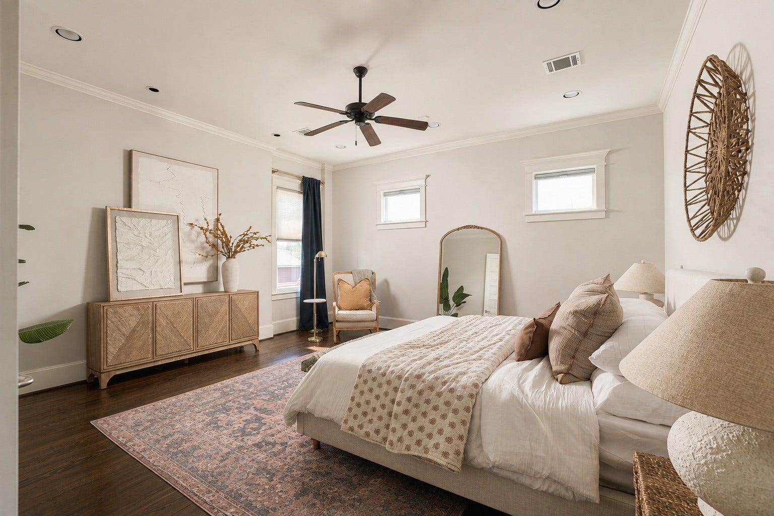 2012 Harvard Street, Houston, TX 77008 The primary suite is a sanctuary of its own.