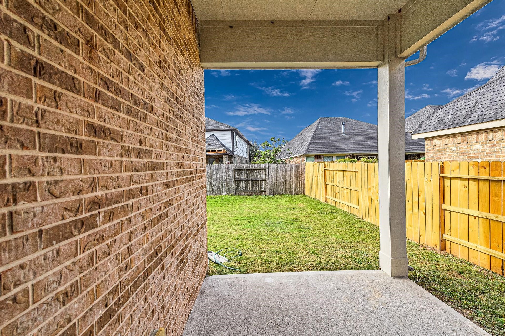 6718 Miller Shadow Lane, Sugar Land, TX 77479 6718 Miller Shadow Lane, Sugar Land, TX 77479