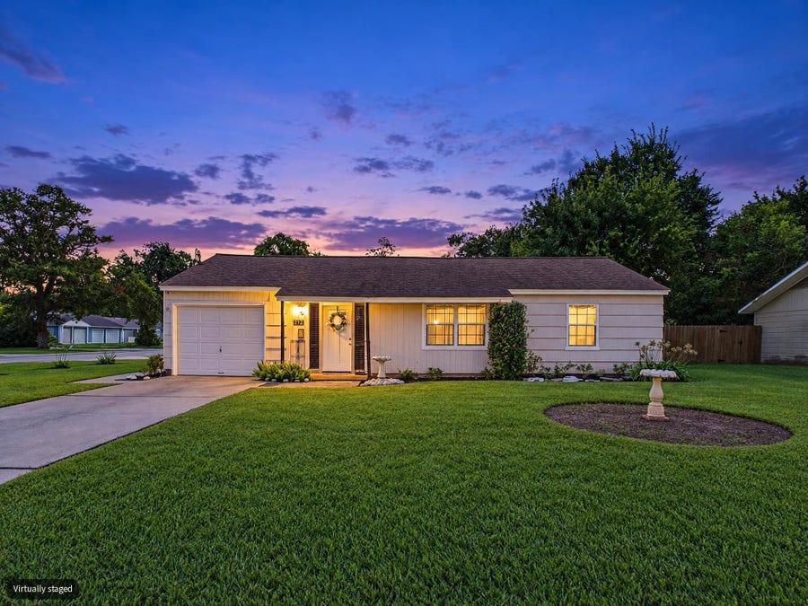 Property photo for 212 Elm Street, Lake Jackson, TX