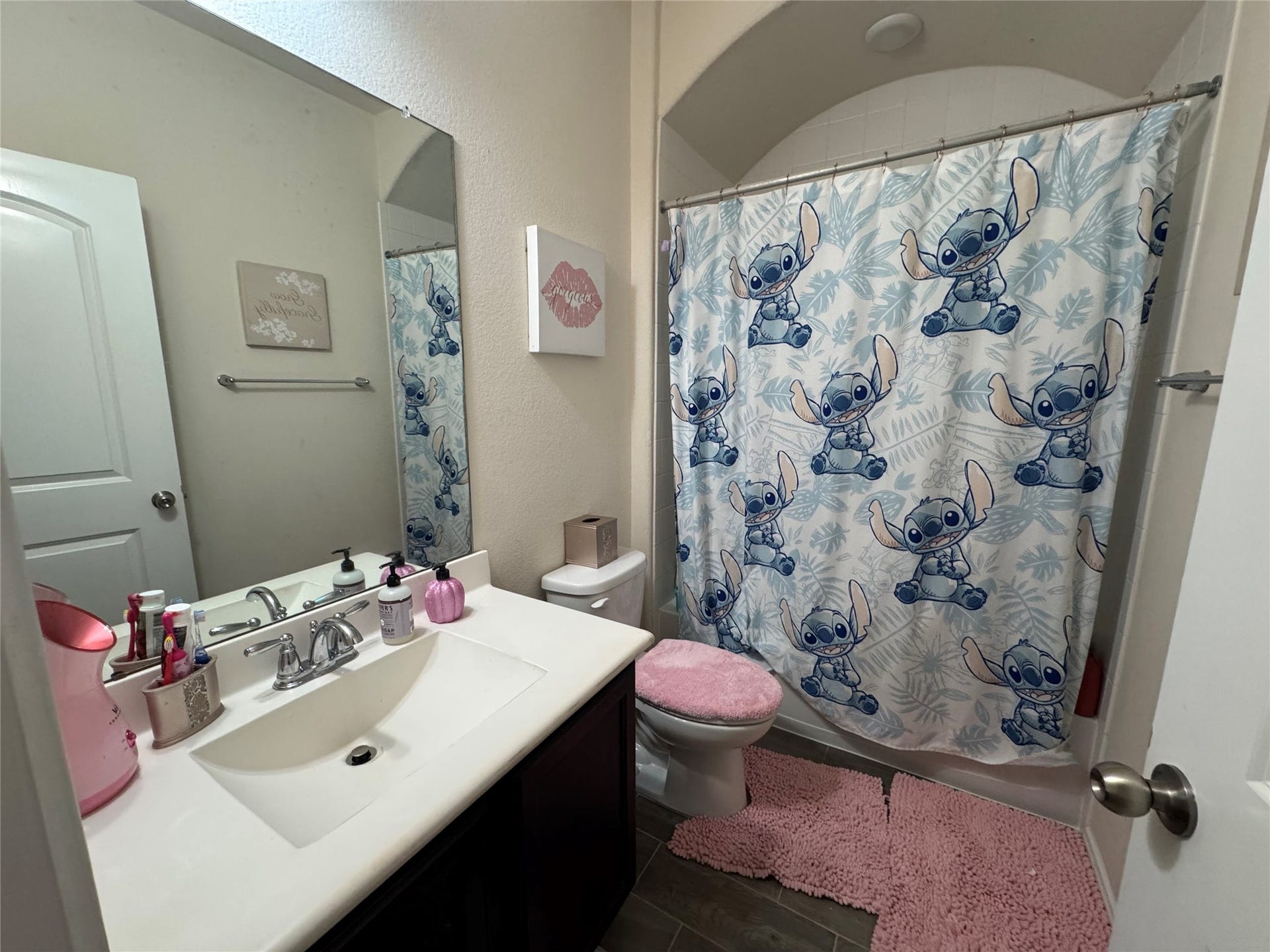 154 Deerfield Meadow Drive, Conroe, TX 77384