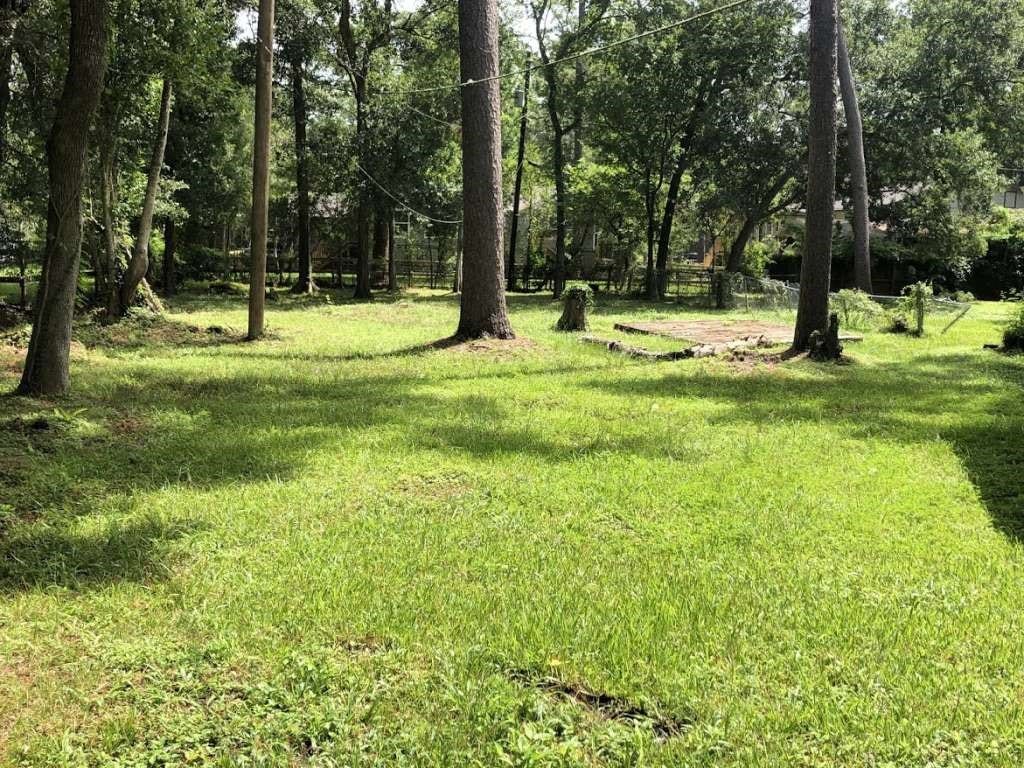 3515 Elm Drive, Dickinson, TX 77539 3515 Elm Drive, Dickinson, TX 77539