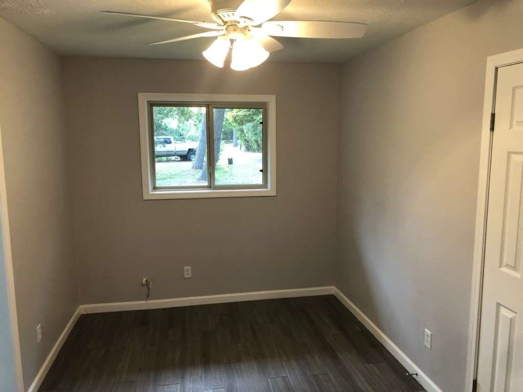 3515 Elm Drive, Dickinson, TX 77539 3515 Elm Drive, Dickinson, TX 77539