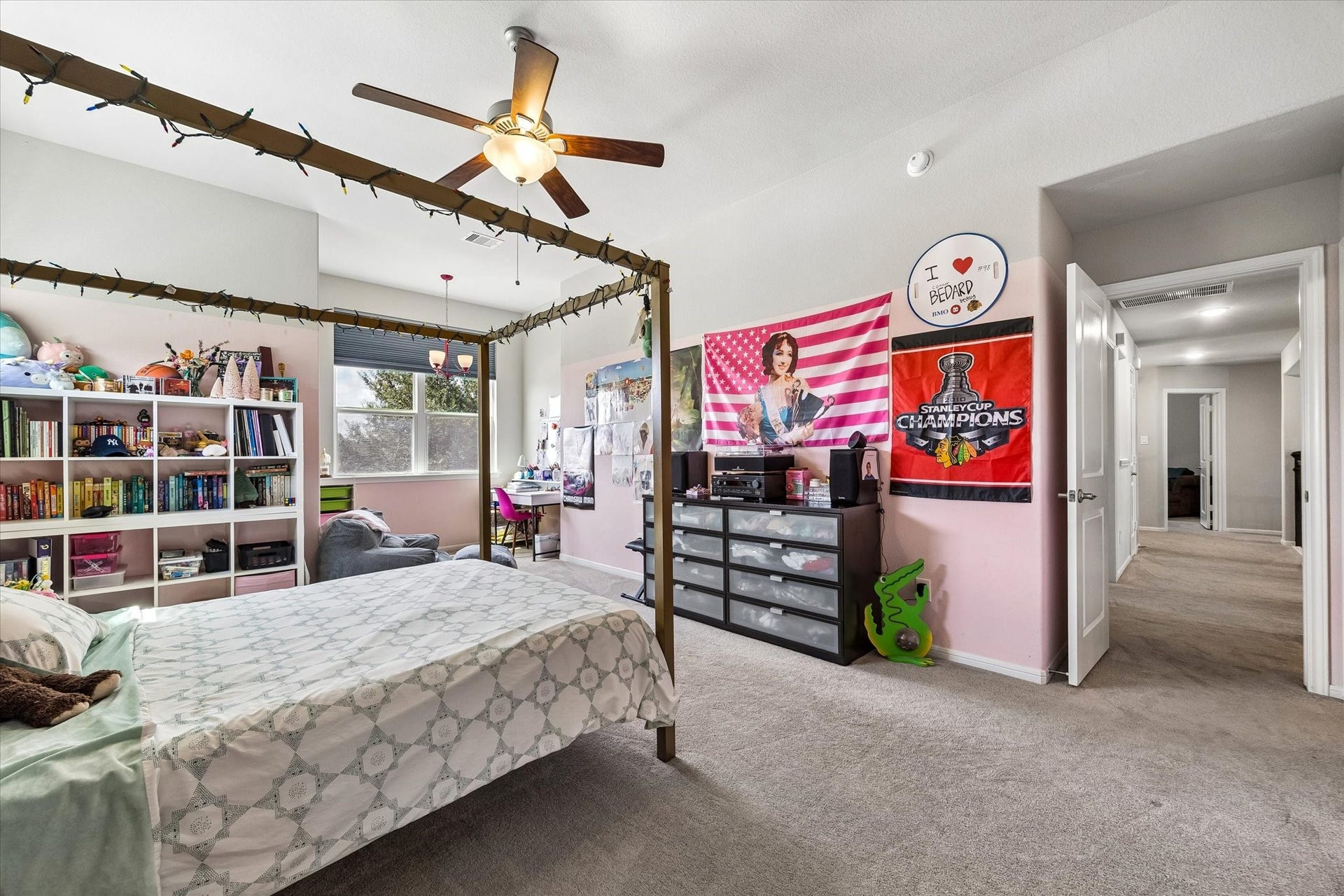 21322 Prairie Plains Lane, Richmond, TX 77406 Large bedroom with walk-in closet and en suite bathroom.
