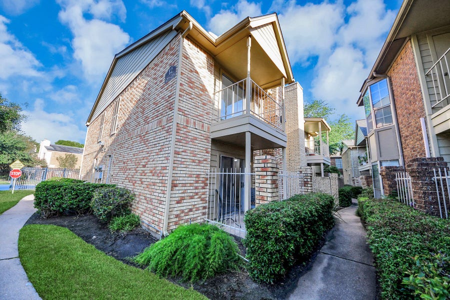 Property photo for 1515 Sandy Springs Road, #1202, Houston, TX
