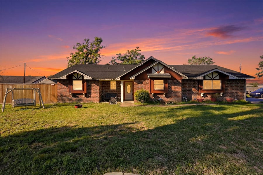 Property photo for 12411 Tall Forest Drive, Cypress, TX