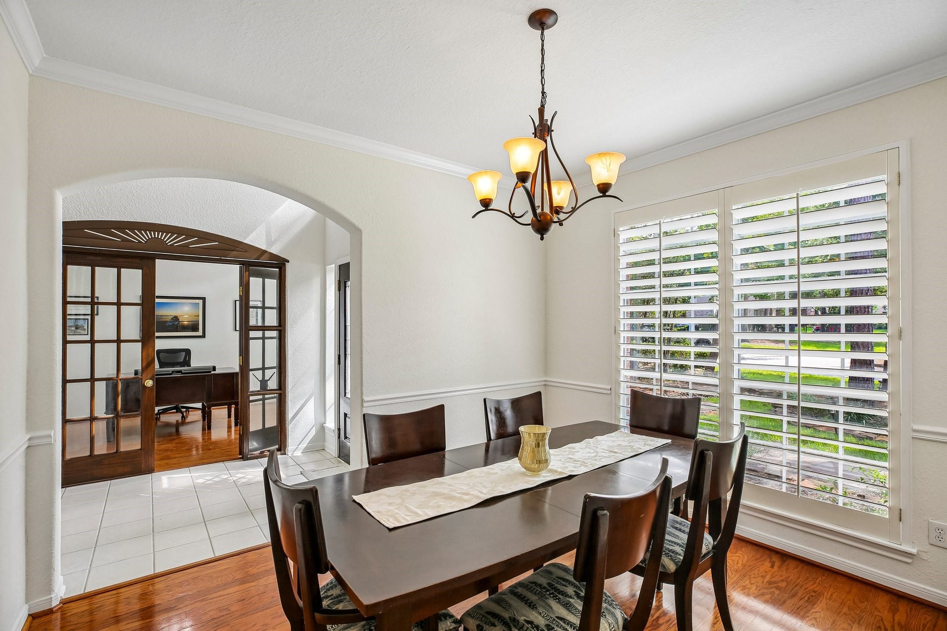 14 Guinevere Place, The Woodlands, TX 77384 14 Guinevere Place, The Woodlands, TX 77384